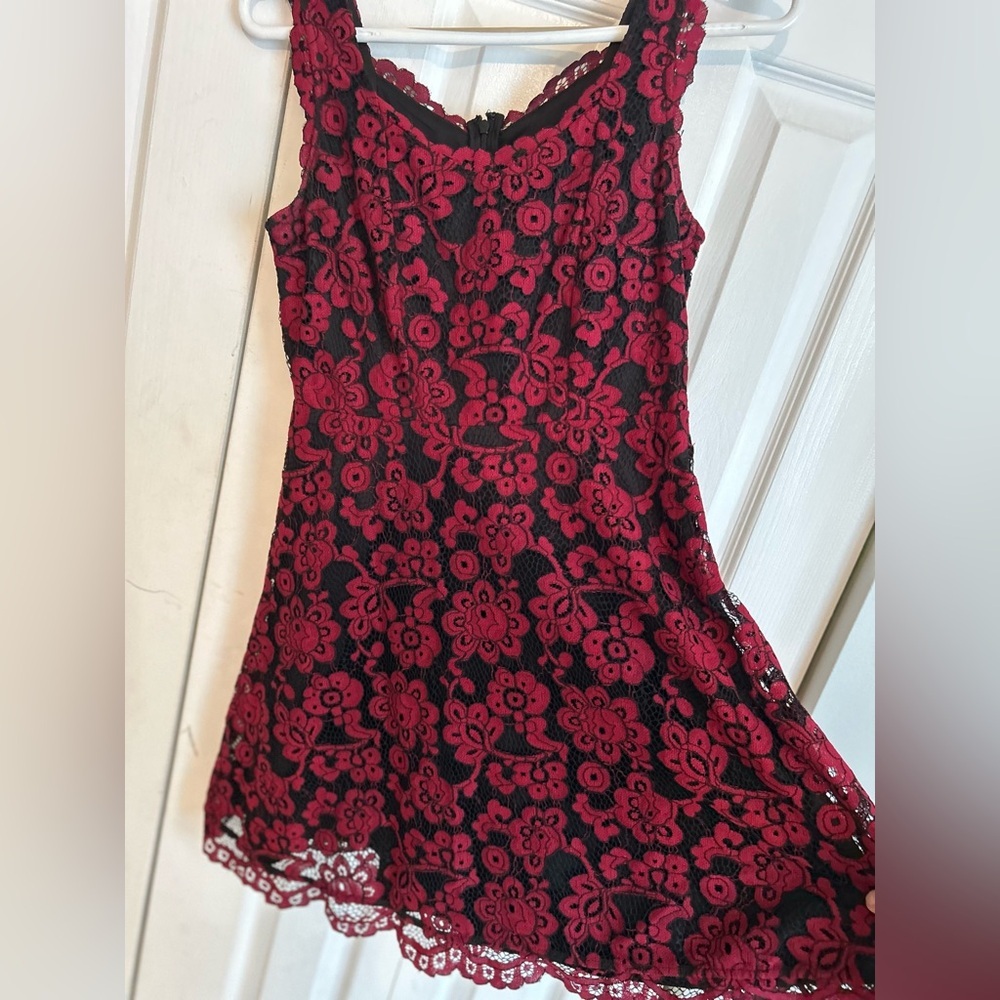 Rock & Shine fit flare lace dress - Picture 11 of 15